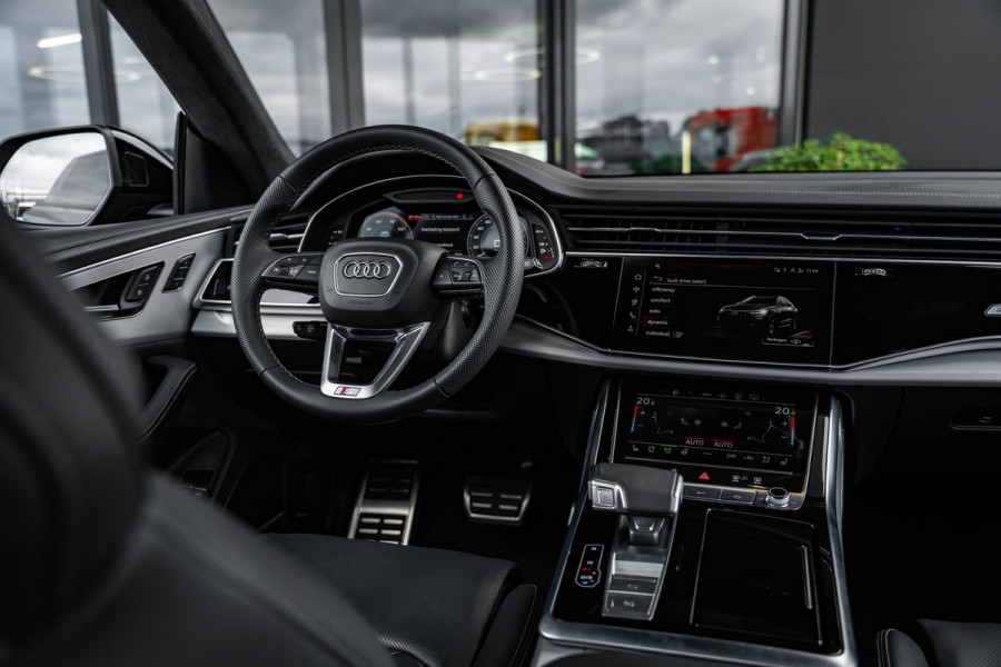 Audi Q8 60 TFSI e quattro Pro Line S Competition - Panorama | B&O | RS Seats | Luchtvering | Elek. Trekhaak | 360 Camera