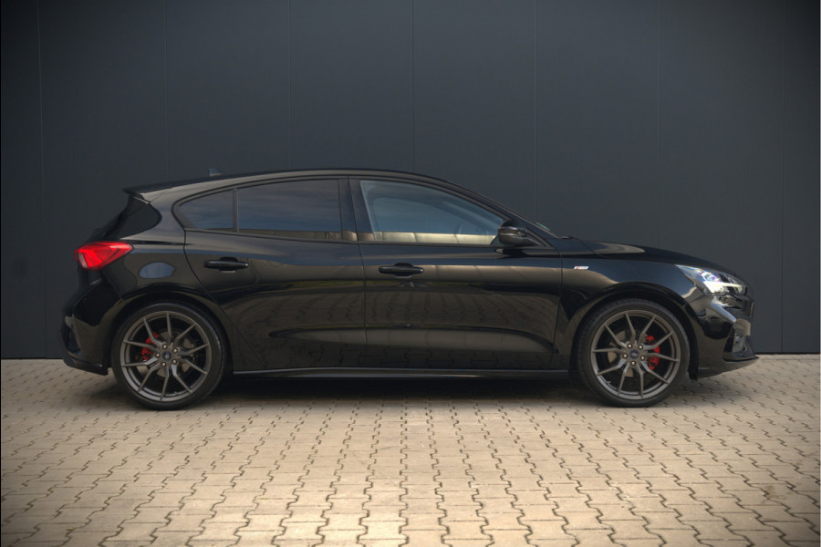 Ford Focus 1.5 EcoBoost ST Line Business | Stoelverwarming | Stuurverwarming | Automaat | Navigatie | Camera | Apple Carplay | Cruise Control | Keyless | LED | PDC |