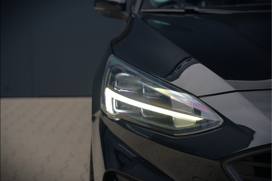 Ford Focus 1.5 EcoBoost ST Line Business | Stoelverwarming | Stuurverwarming | Automaat | Navigatie | Camera | Apple Carplay | Cruise Control | Keyless | LED | PDC |