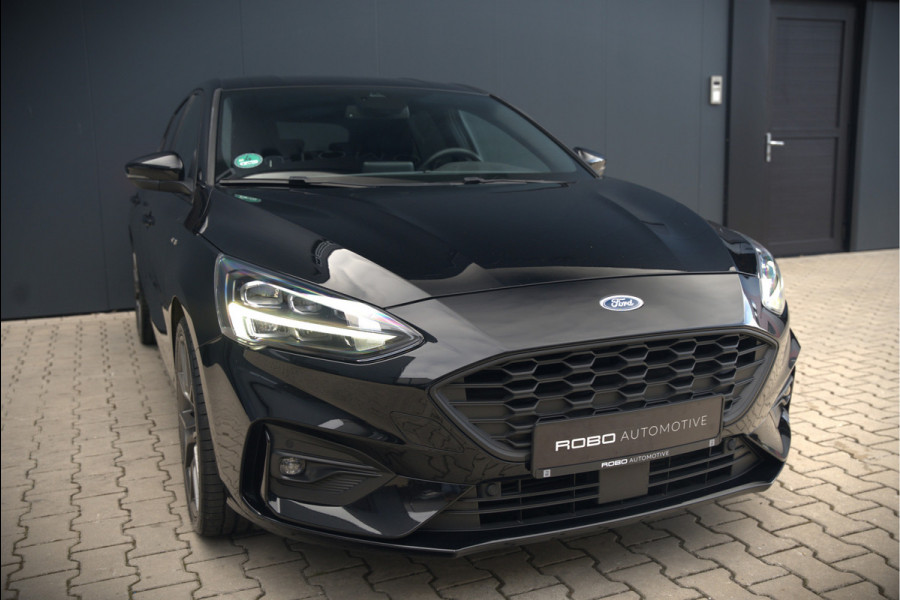 Ford Focus 1.5 EcoBoost ST Line Business | Stoelverwarming | Stuurverwarming | Automaat | Navigatie | Camera | Apple Carplay | Cruise Control | Keyless | LED | PDC |