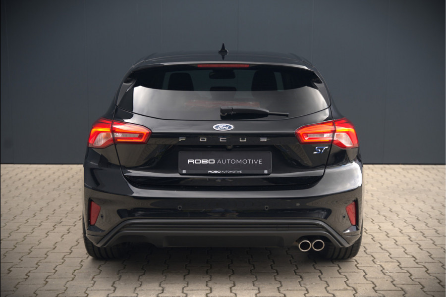Ford Focus 1.5 EcoBoost ST Line Business | Stoelverwarming | Stuurverwarming | Automaat | Navigatie | Camera | Apple Carplay | Cruise Control | Keyless | LED | PDC |