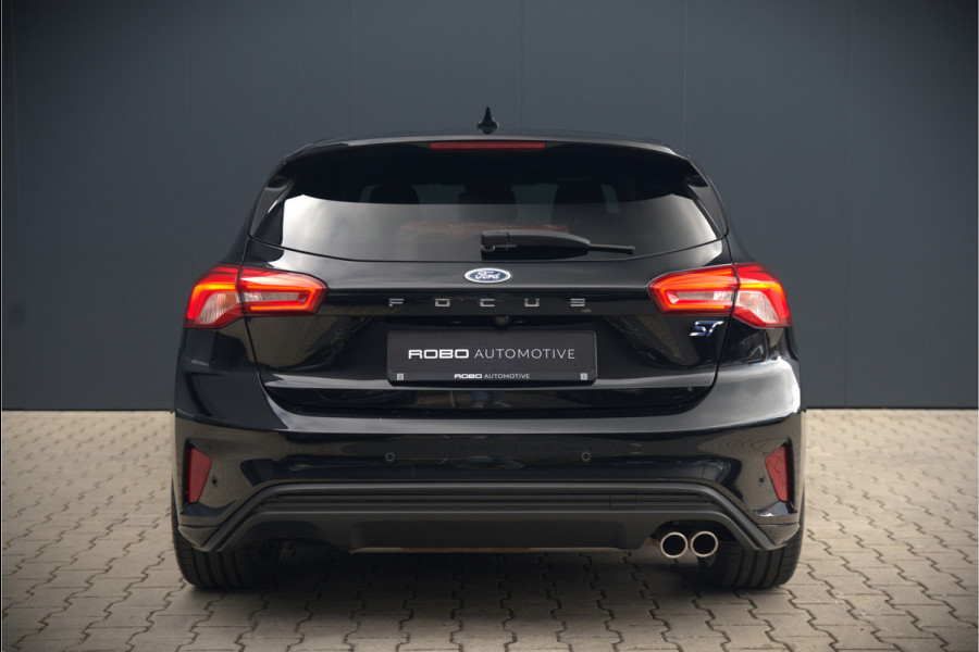 Ford Focus 1.5 EcoBoost ST Line Business | Stoelverwarming | Stuurverwarming | Automaat | Navigatie | Camera | Apple Carplay | Cruise Control | Keyless | LED | PDC |