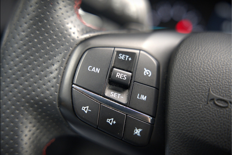 Ford Focus 1.5 EcoBoost ST Line Business | Stoelverwarming | Stuurverwarming | Automaat | Navigatie | Camera | Apple Carplay | Cruise Control | Keyless | LED | PDC |