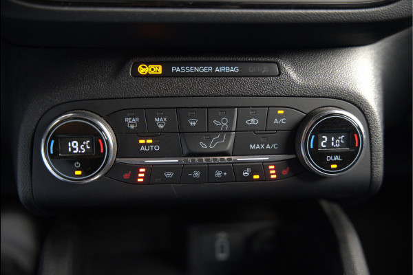 Ford Focus 1.5 EcoBoost ST Line Business | Stoelverwarming | Stuurverwarming | Automaat | Navigatie | Camera | Apple Carplay | Cruise Control | Keyless | LED | PDC |