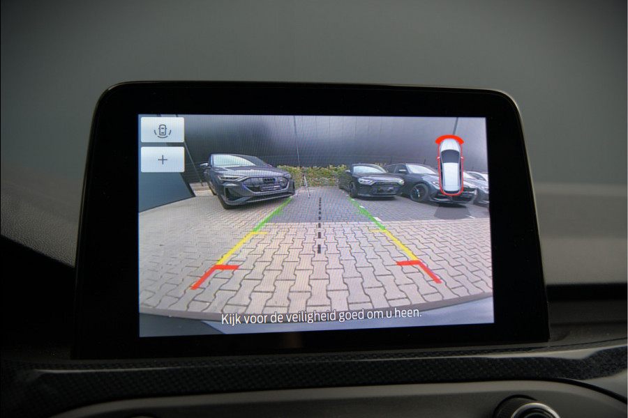 Ford Focus 1.5 EcoBoost ST Line Business | Stoelverwarming | Stuurverwarming | Automaat | Navigatie | Camera | Apple Carplay | Cruise Control | Keyless | LED | PDC |