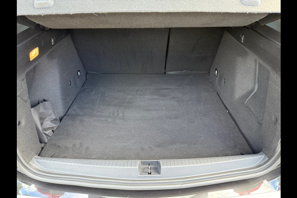 Dacia Duster 1.0 TCe Bi-Fuel Prestige - Navi - Climate - Parkeerhulp - Org.NL