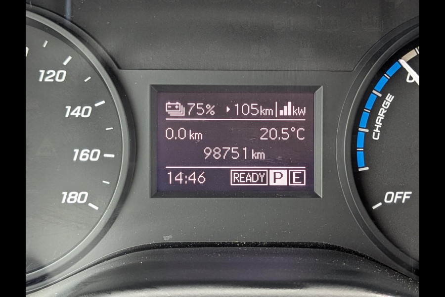 Mercedes-Benz eVito EVito LANG 41KWH LAUNCH EDITION AIRCO