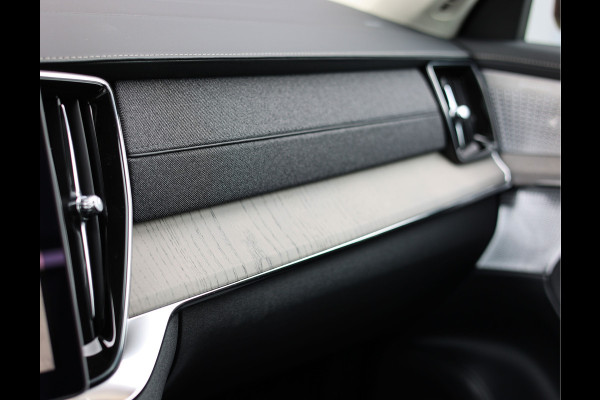 Volvo XC90 T8 AWD Ultra Dark | Facelift - Direct leverbaar - Vol!