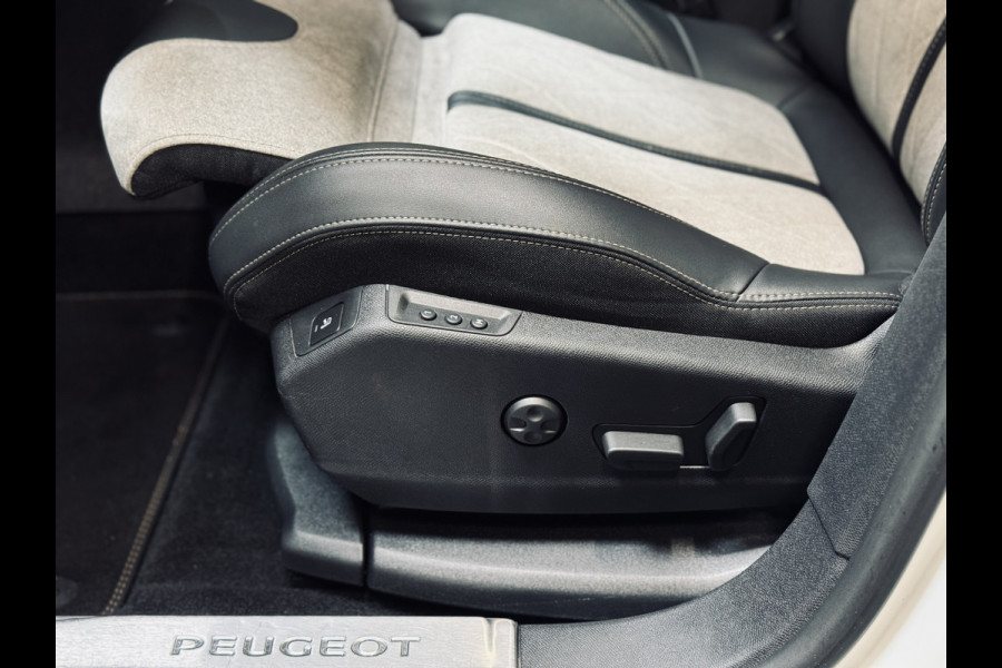 Peugeot 3008 1.6 HYbrid4 300 GT | 19" | Panorama | Focal | Adapt.Cruise