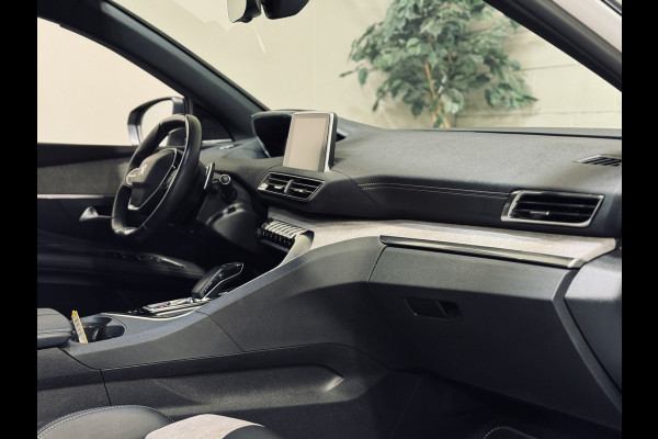Peugeot 3008 1.6 HYbrid4 300 GT | 19" | Panorama | Focal | Adapt.Cruise