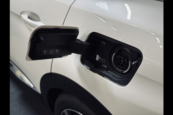 Peugeot 3008 1.6 HYbrid4 300 GT | 19" | Panorama | Focal | Adapt.Cruise