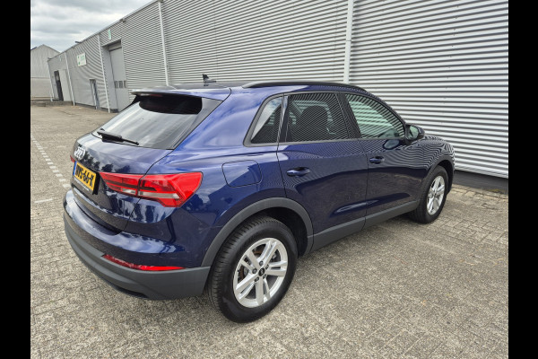 Audi Q3 45 TFSI e Advanced edition ,Navigatie/carplay/android,parksensoren,achteruitrijcamera,elecstoelen+verwarming.