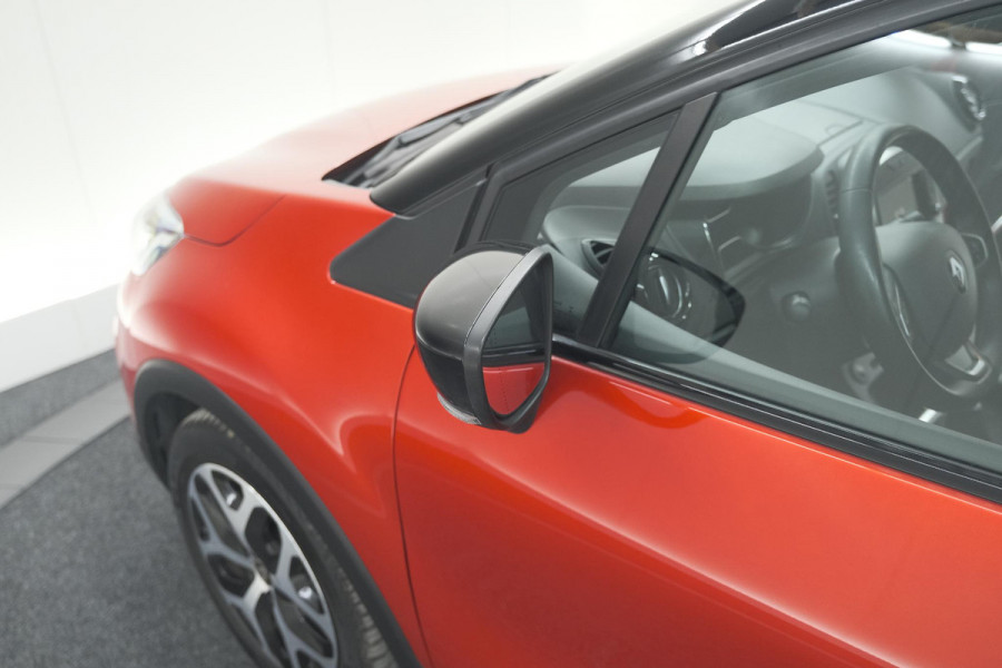 Renault Captur TCe 90 Intens | Trekhaak | Camera | Dodehoekdetectie | Navigatie