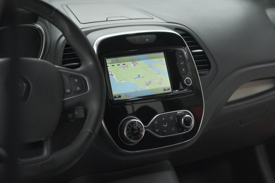 Renault Captur TCe 90 Intens | Trekhaak | Camera | Dodehoekdetectie | Navigatie