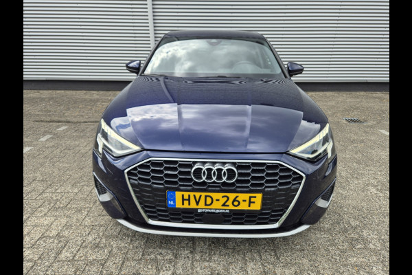 Audi A3 Sportback 40 TFSI e Advanced edition ,Vitueeldashbord,navigatie/camera.