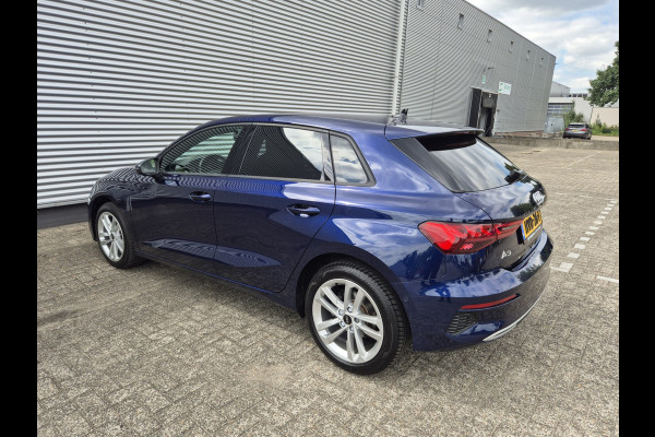 Audi A3 Sportback 40 TFSI e Advanced edition ,Vitueeldashbord,navigatie/camera.