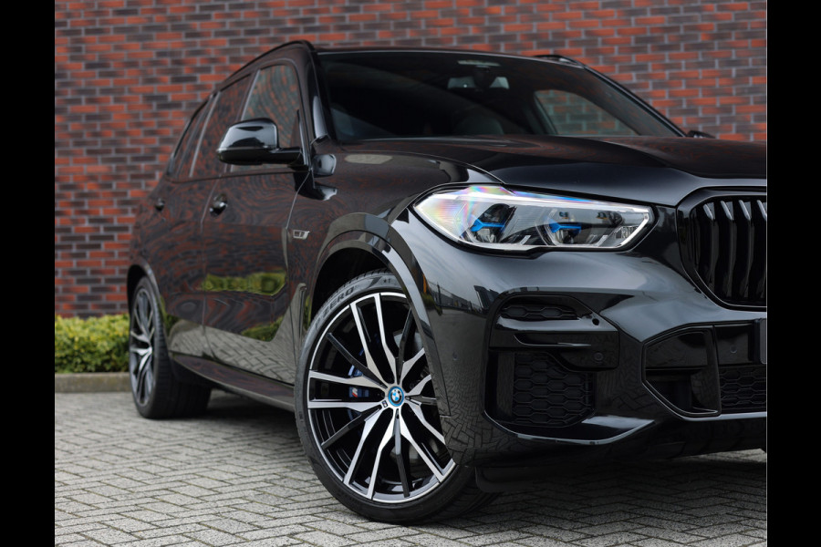 BMW X5 45e X-Drive | M-Sport - Pano - Laser - Trekhaak