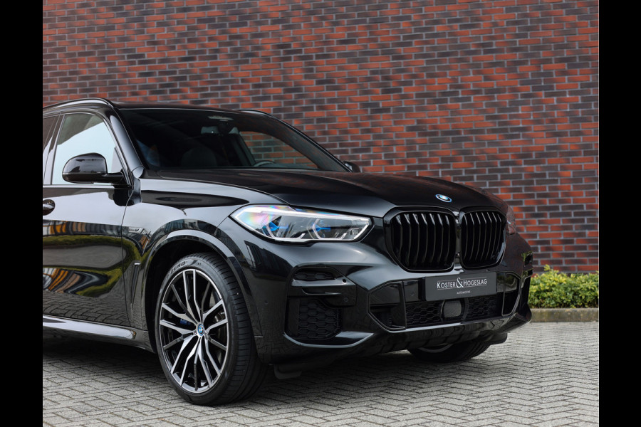 BMW X5 45e X-Drive | M-Sport - Pano - Laser - Trekhaak