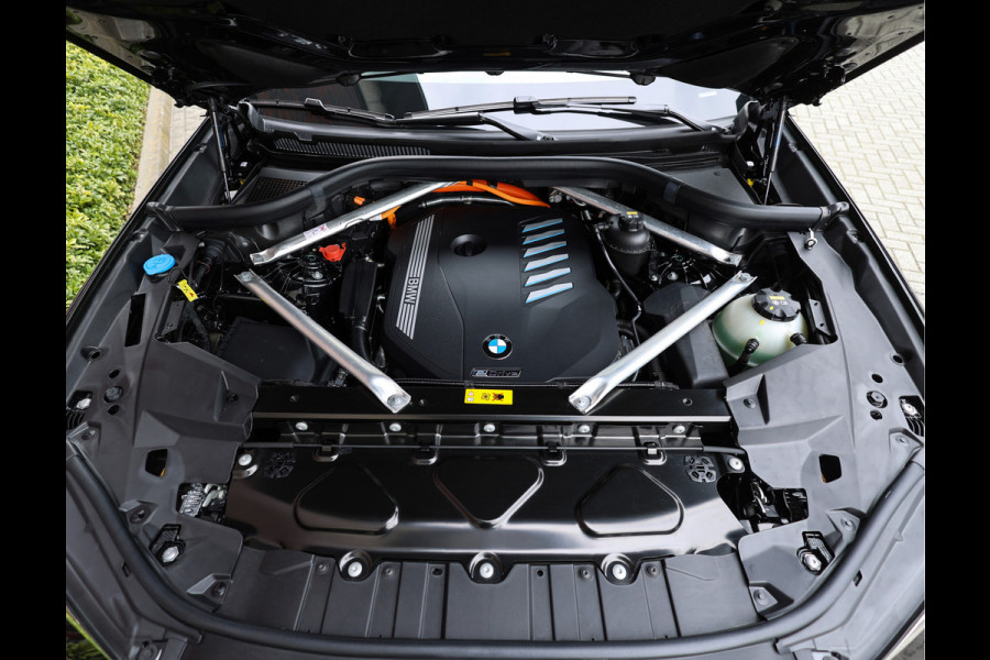 BMW X5 45e X-Drive | M-Sport - Pano - Laser - Trekhaak