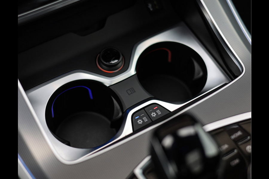 BMW X5 45e X-Drive | M-Sport - Pano - Laser - Trekhaak