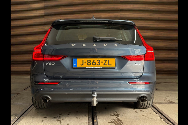 Volvo V60 2.0 B3 Momentum | Navigatie | Trekhaak | BTW-Auto