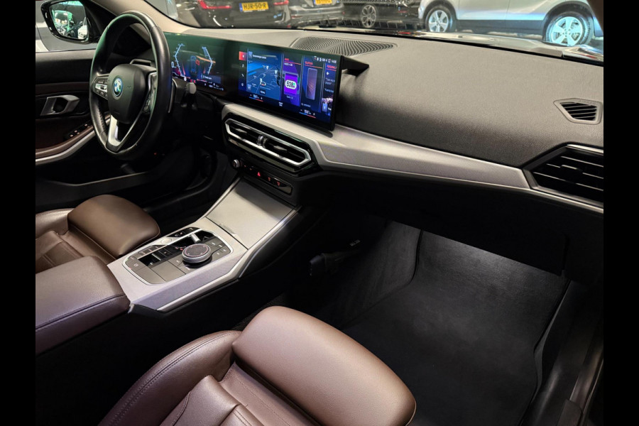 BMW 3 Serie Touring 320e SPORT 19'' NAVI/LED/DAB/CARPLAY/ECC/PDC/CRUISE/V-COCKPIT/LEDER///