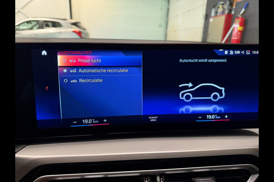 BMW 3 Serie Touring 320e SPORT 19'' NAVI/LED/DAB/CARPLAY/ECC/PDC/CRUISE/V-COCKPIT/LEDER///