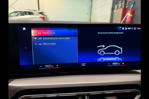 BMW 3 Serie Touring 320e SPORT 19'' NAVI/LED/DAB/CARPLAY/ECC/PDC/CRUISE/V-COCKPIT/LEDER///