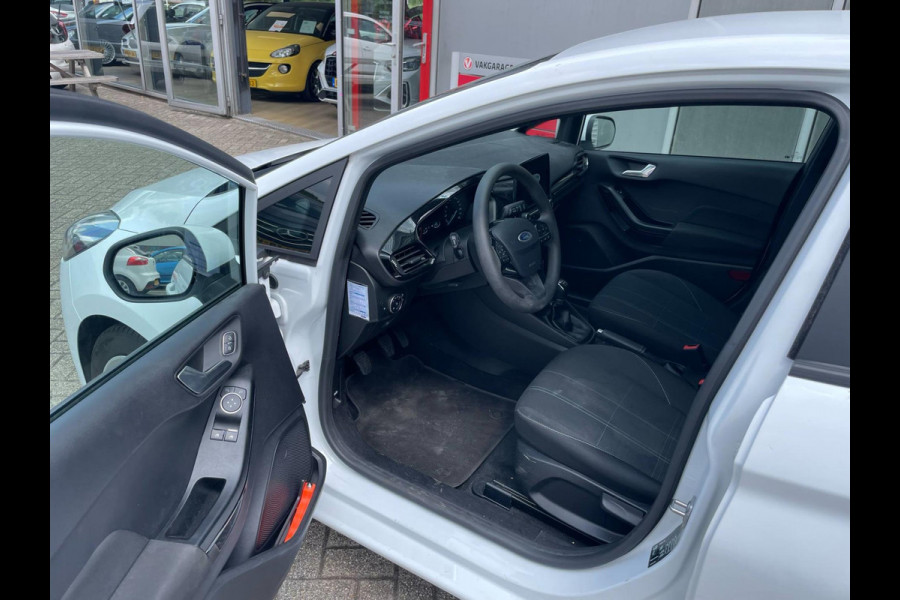 Ford Fiesta 1.1 Trend / NIEUW MODEL / navigatie