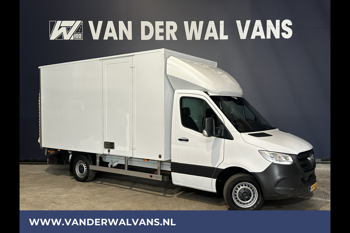 Mercedes-Benz Sprinter 314 CDI Bakwagen Laadklep Zijdeur 1020kg Laadvermogen Euro6 Airco | Camera | Apple Carplay, Android Auto Mercedes-Benz Sprinter 314 CDI Bakwagen Laadklep Zijdeur 1020kg Laadvermogen Euro6 Airco | Camera | Apple Carplay, Android Auto