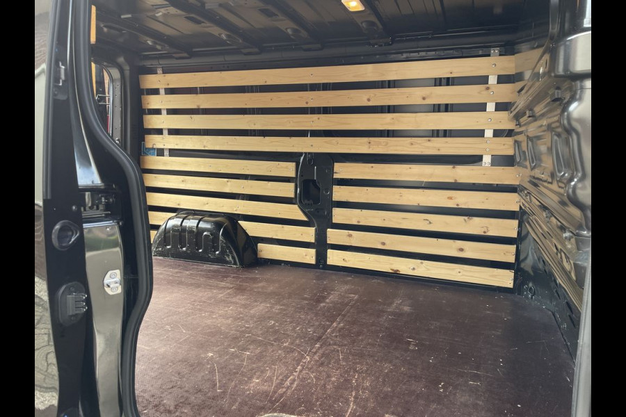 Renault Trafic 2.0 dCi 120pk E6 L2 Work Edition BPM Vrij! Lease €296 p/m, Trekhaak, Airco, Navi, PDC, Led, Cruise controle, Onderhoudshistorie aanwezig