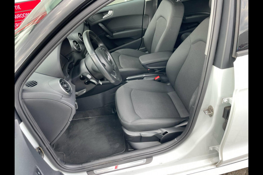 Audi A1 Sportback 1.0 TFSI Adrenalin S-Line