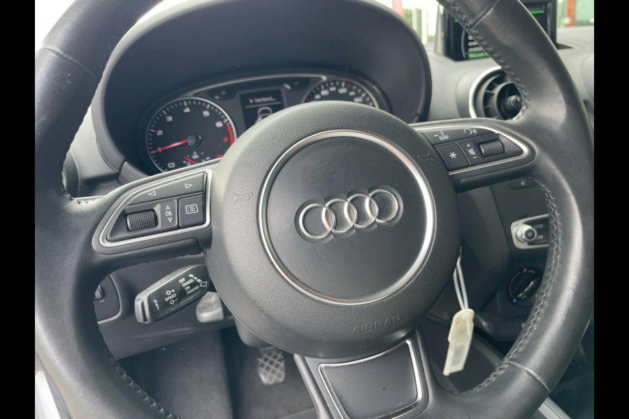 Audi A1 Sportback 1.0 TFSI Adrenalin S-Line