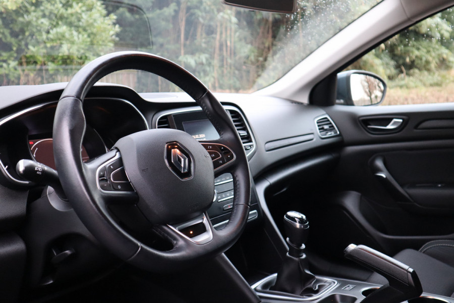 Renault Mégane 1.3 TCe | Navi | 18 inch | Carplay |