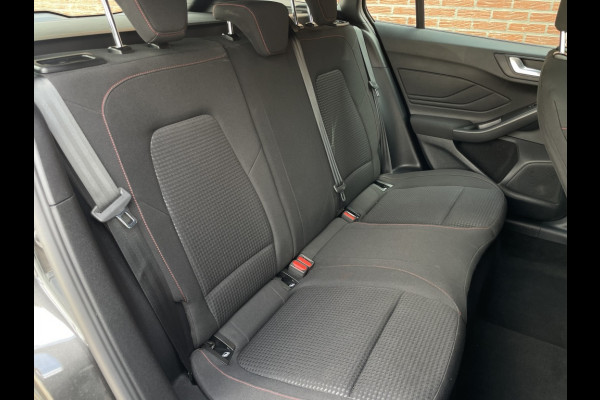 Ford FOCUS Wagon 1.0 EBH ST Line automaat 155pk TREKHAAK! DRIVERPACK! WINTERPACK!