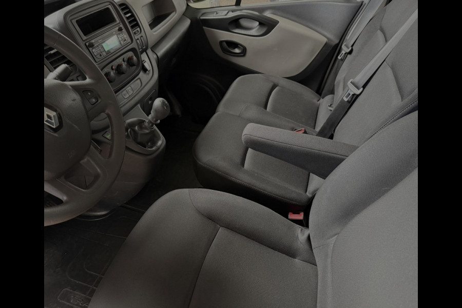 Renault Trafic 1.6 DCI Airco usb cruise control trekhaak pdc 3zits