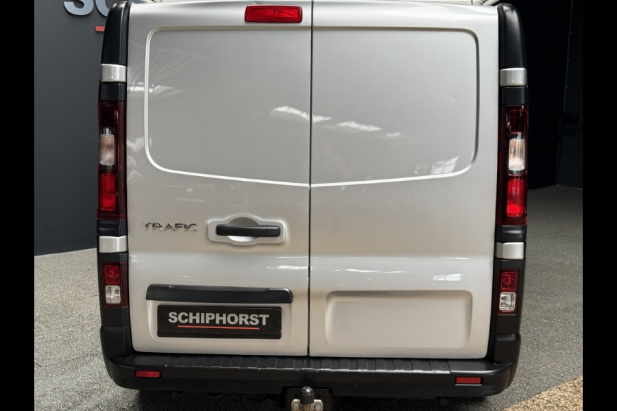 Renault Trafic 1.6 DCI Airco usb cruise control trekhaak pdc 3zits
