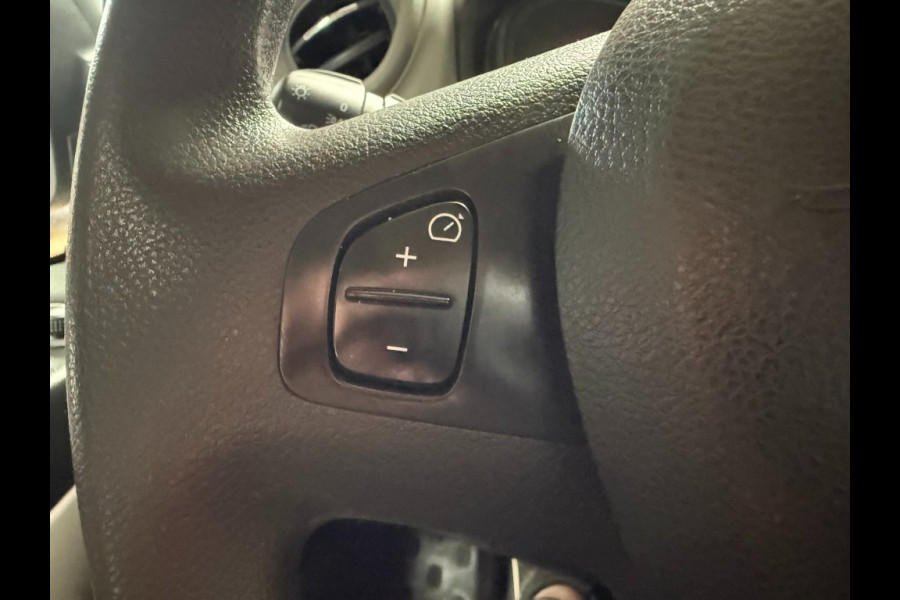 Renault Trafic 1.6 DCI Airco usb cruise control trekhaak pdc 3zits