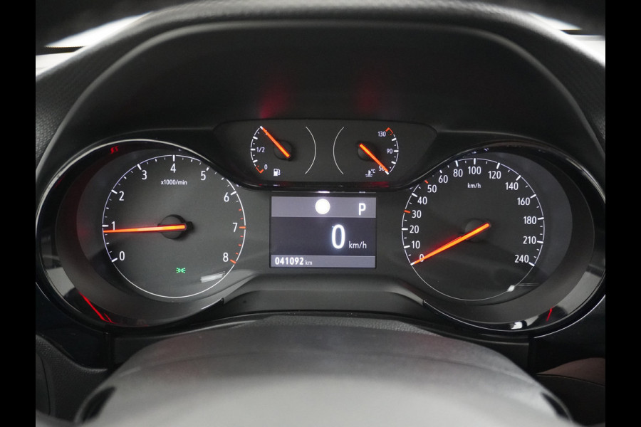 Opel Corsa 1.2I 101PK 5Drs Autom.8 Apple Carplay Android Airco Navi* Cruise control Pdc DAB Auto Stuurverwarming Regen-Lichtsensor Edition Schakelflippers Led Lmv 16" ESP Edition+ Pakket Spoorassistent Bluetooth Verkeersbord detectie 1.065kg  Nieuwprijs €29.236,-
