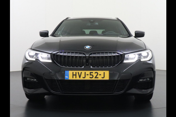 BMW 3 Serie Touring 330e M SPORT | LASER LED | 360 CAMERA | ELECTR STOELEN | LEDER | HEAD UP | PANORAMADAK| DODE HOEK | STUURWIEL EN STOEL VERW. | TREKHAAK | DEALER ONDERHOUDEN