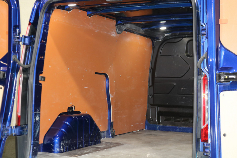 Ford Transit Custom 2.0 TDCI 130pk L2 H1 Trend