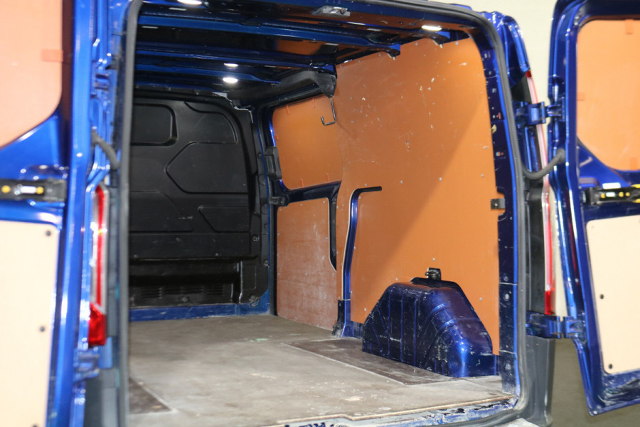 Ford Transit Custom 2.0 TDCI 130pk L2 H1 Trend