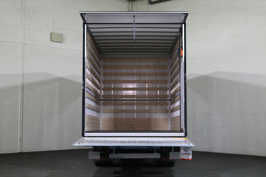 Iveco Daily 40C18 3.0 Automaat Meubelbak met Laadklep Automaat (Nieuw Model)