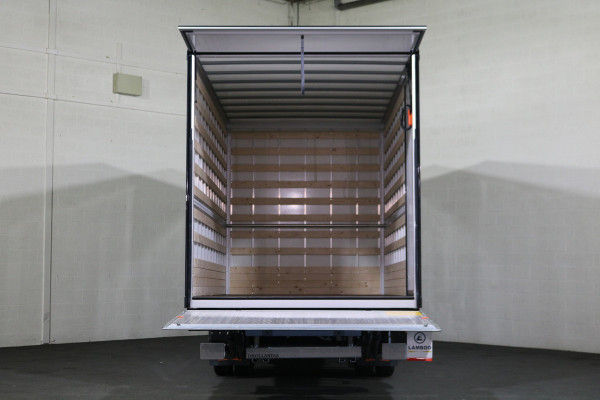 Iveco Daily 40C18 3.0 Automaat Meubelbak met Laadklep Automaat (Nieuw Model)