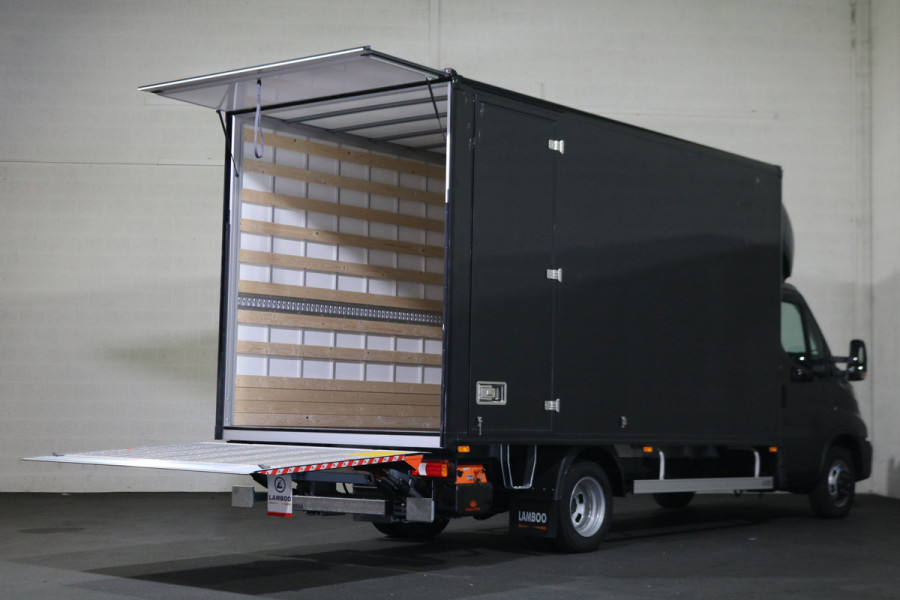 Iveco Daily 40C18 3.0 Automaat Meubelbak met Laadklep Automaat (Nieuw Model)