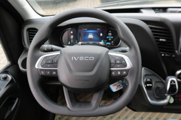 Iveco Daily 40C18 3.0 Automaat Meubelbak met Laadklep Automaat (Nieuw Model)