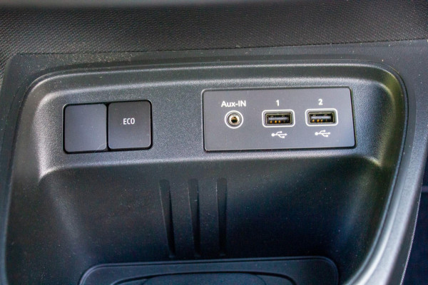 Renault Twingo Z.E. R80 Intens|Prijs rijklaar incl. 12 mnd garantie|NAV Carplay LMV DAB radio Stoelverwarming