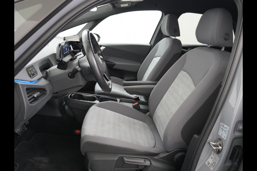Volkswagen ID.3 Pro 58kWh Apple Carplay Android Auto HUD 360°Camera Adap.Cruise Stoelverwarming Keyless Advanced Matrix led-koplampen Multimedia Pakket Plus Comfort Pakket Design Pakket Lmv 19" Rijstrooksensor Matrix Led Dynamisch Sproeiers Verwarmd Verwarmbaar Stuur Assistance Pakket Plus Nieuwprijs €43.145,-