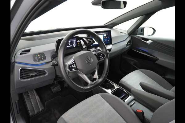 Volkswagen ID.3 Pro 58kWh Apple Carplay Android Auto HUD 360°Camera Adap.Cruise Stoelverwarming Keyless Advanced Matrix led-koplampen Multimedia Pakket Plus Comfort Pakket Design Pakket Lmv 19" Rijstrooksensor Matrix Led Dynamisch Sproeiers Verwarmd Verwarmbaar Stuur Assistance Pakket Plus Nieuwprijs €43.145,-