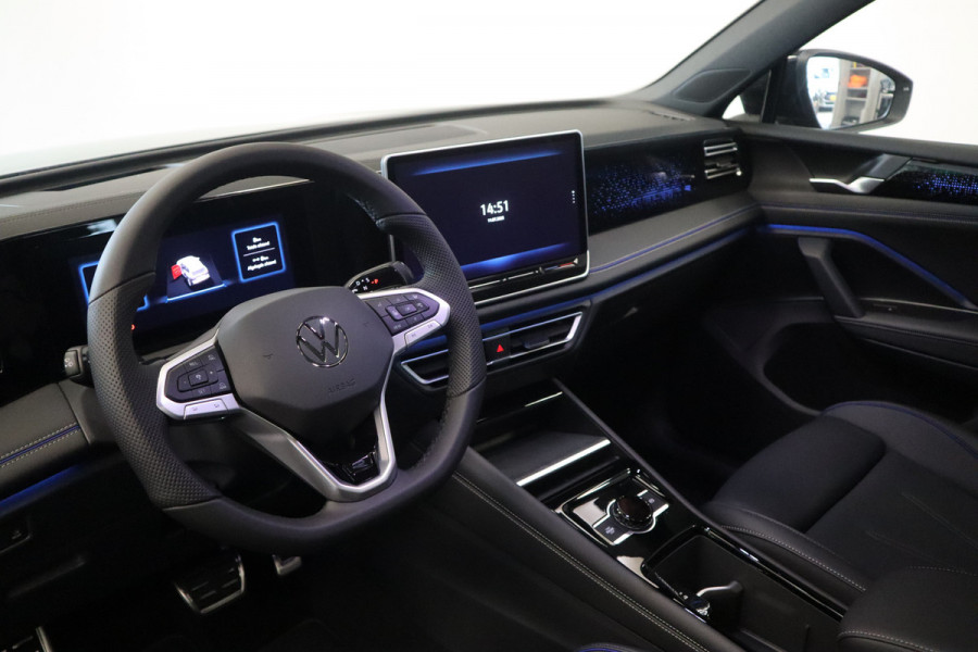 Volkswagen Tiguan 1.5 eHybrid R-Line Business Volleder IQ-light Panoramadak elec.Trekhaak